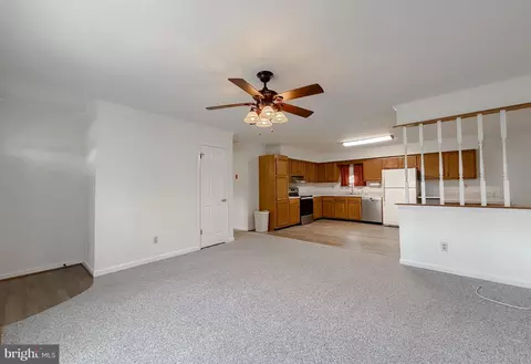 Entry Way - 7615 Mill Creek Rd, Benedict, MD 20612 photo 1 of 1