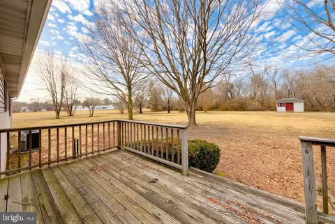 Exterior - 7615 Mill Creek Rd, Benedict, MD 20612 photo 2 of 3