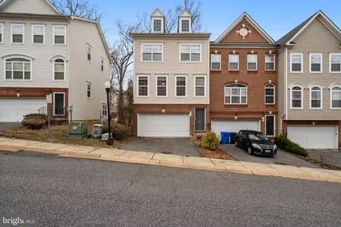 10 Kearney Way, Indian Head, MD 20640