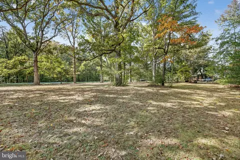 Exterior - 7532 Bumpy Oak Rd, La Plata, MD 20646 photo 5 of 7