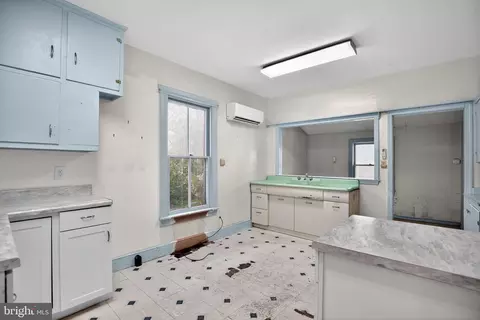 Kitchen - 7532 Bumpy Oak Rd, La Plata, MD 20646 photo 1 of 2