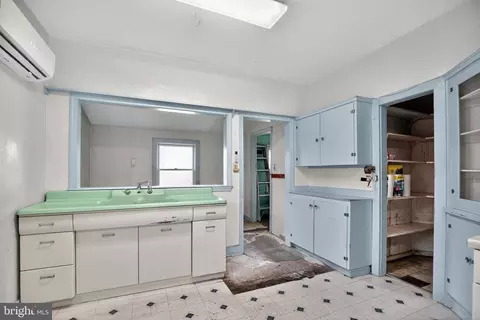 Kitchen - 7532 Bumpy Oak Rd, La Plata, MD 20646 photo 2 of 2
