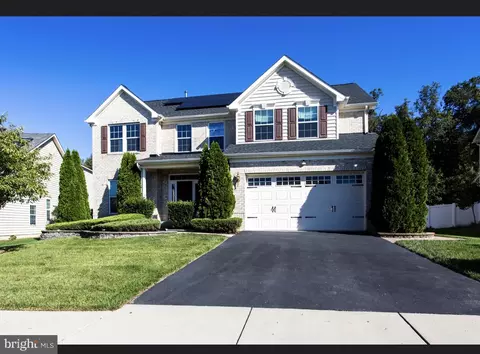 2960 Kincaid Dr, Waldorf, MD 20603