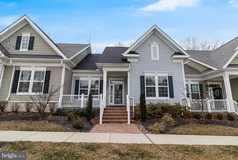 358 Buckeye Cir, La Plata, MD 20646