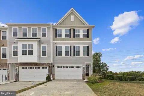 9640 Killenney Pl, Waldorf, MD 20601