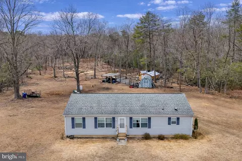2905 Smith Point Rd, Nanjemoy, MD 20662