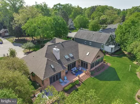 View/Area - 11610 Bachelors Hope Ct, Issue, MD 20645 photo 3 of 20