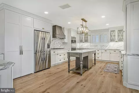 Kitchen - 11610 Bachelors Hope Ct, Issue, MD 20645 photo 2 of 8