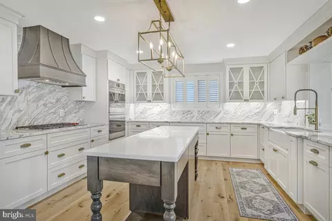 Kitchen - 11610 Bachelors Hope Ct, Issue, MD 20645 photo 3 of 8