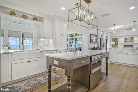 Kitchen - 11610 Bachelors Hope Ct, Issue, MD 20645 photo 5 of 8