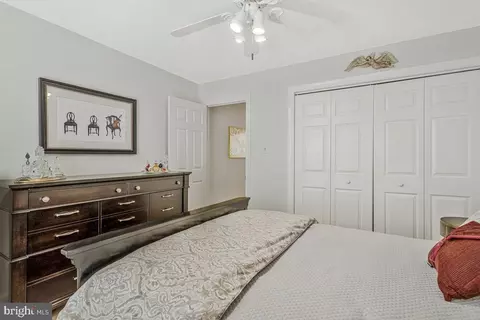 Bedroom - 11610 Bachelors Hope Ct, Issue, MD 20645 photo 5 of 7