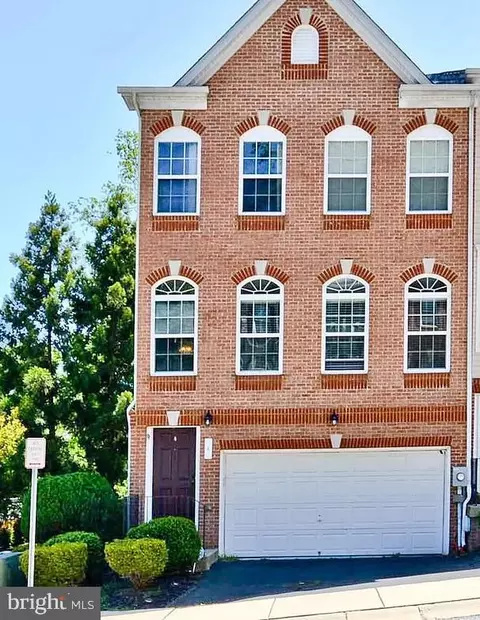 1 Lookout Dr, Indian Head, MD 20640