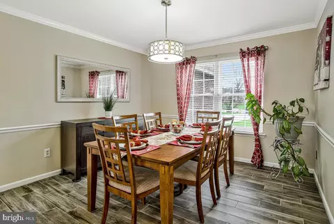 Dining - 3001 N Declaration Ct, Waldorf, MD 20603 photo 3 of 3