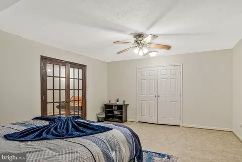 Bedroom - 3001 N Declaration Ct, Waldorf, MD 20603 photo 8 of 9
