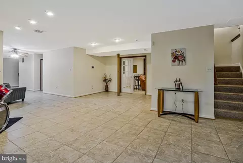 Entry Way - 3001 N Declaration Ct, Waldorf, MD 20603 photo 6 of 7