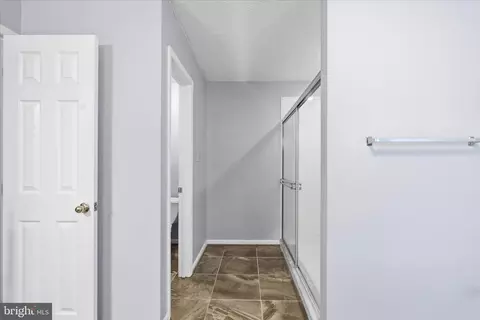 Entry Way - 5829 Lockmere Pl, Waldorf, MD 20601 photo 10 of 11