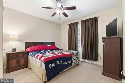 Bedroom - 5829 Lockmere Pl, Waldorf, MD 20601 photo 1 of 5
