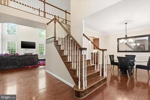 Entry Way - 5829 Lockmere Pl, Waldorf, MD 20601 photo 3 of 11