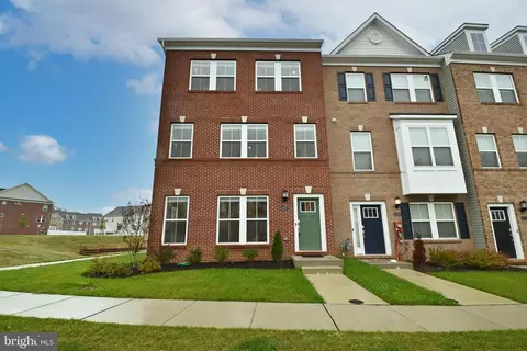 4107 Charles Dickens Dr, White Plains, MD 20695