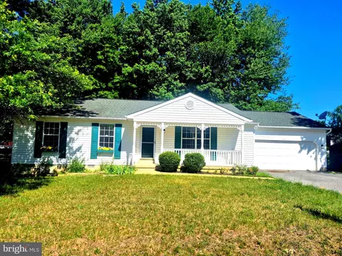 2855 Stavors Rd, Waldorf, MD 20603