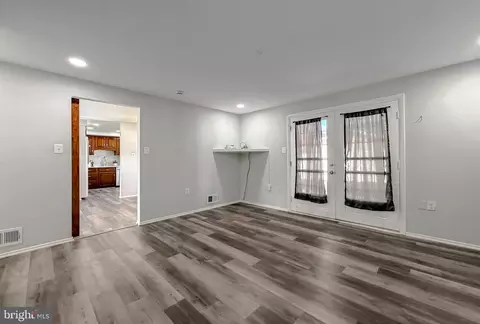 Living - 2419 Pinefield Rd, Waldorf, MD 20601 photo 5 of 5