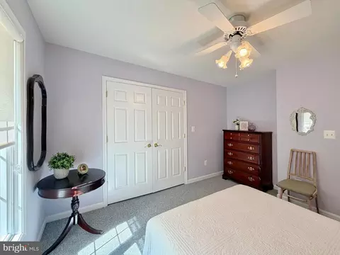 Bedroom - 14890 Ivanhoe Ct, Issue, MD 20645 photo 6 of 8