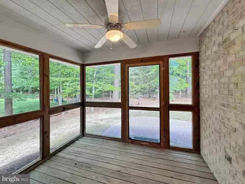Exterior - 14890 Ivanhoe Ct, Issue, MD 20645 photo 11 of 17