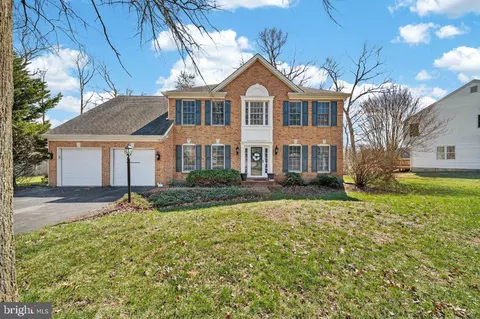11707 Cob Ct, Waldorf, MD 20601