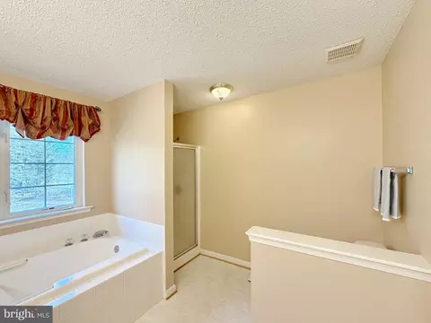 Bath - 1209 Cornwall Dr, La Plata, MD 20646 photo 3 of 6