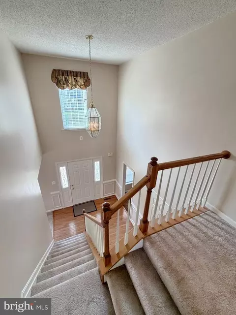 Entry Way - 1209 Cornwall Dr, La Plata, MD 20646 photo 9 of 13