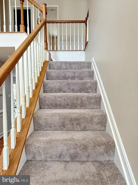 Entry Way - 1209 Cornwall Dr, La Plata, MD 20646 photo 6 of 13