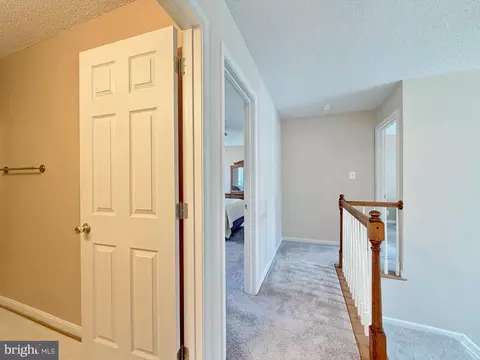 Entry Way - 1209 Cornwall Dr, La Plata, MD 20646 photo 8 of 13