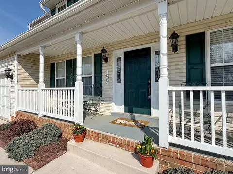 Exterior - 1209 Cornwall Dr, La Plata, MD 20646 photo 2 of 14