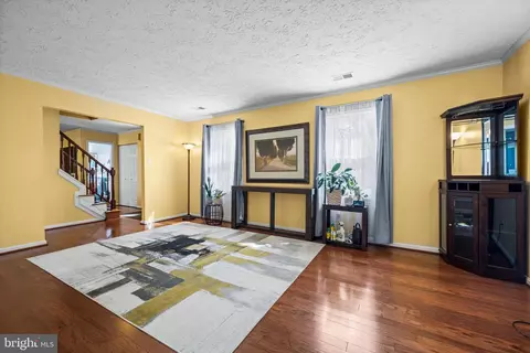 3527 Smokethorn Ct, Waldorf, MD 20602