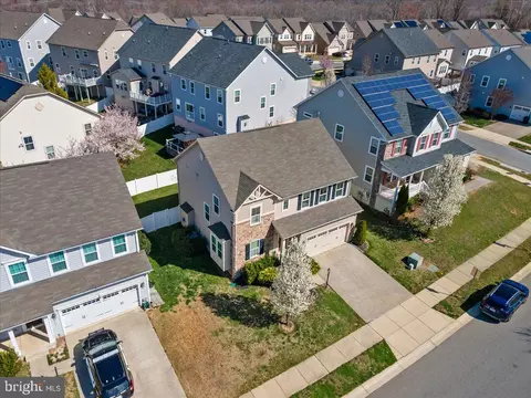 View/Area - 9866 Obin Ln, Waldorf, MD 20601 photo 8 of 11