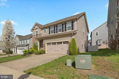 Exterior - 9866 Obin Ln, Waldorf, MD 20601 photo 3 of 8