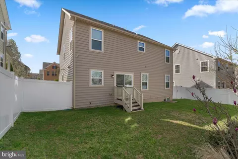 Exterior - 9866 Obin Ln, Waldorf, MD 20601 photo 8 of 8