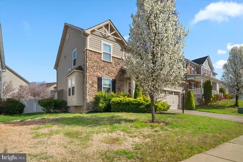 Exterior - 9866 Obin Ln, Waldorf, MD 20601 photo 5 of 8
