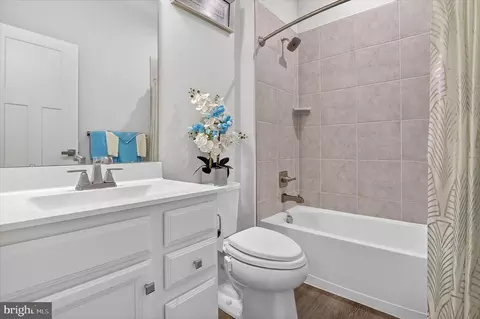 Entry Way - 2650 Skeeter Ct, Waldorf, MD 20603 photo 6 of 9