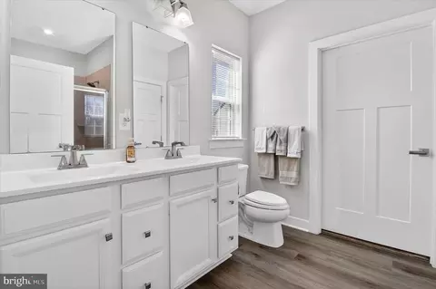 Entry Way - 2650 Skeeter Ct, Waldorf, MD 20603 photo 3 of 9