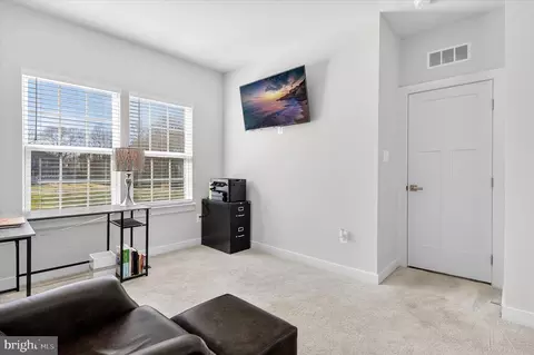 Entry Way - 2650 Skeeter Ct, Waldorf, MD 20603 photo 5 of 9