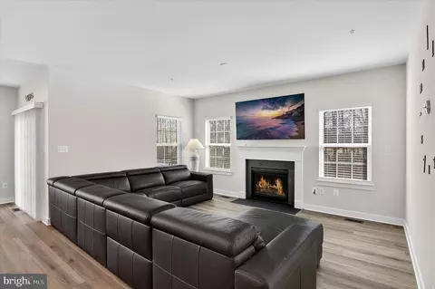 Living - 2650 Skeeter Ct, Waldorf, MD 20603 photo 1 of 1