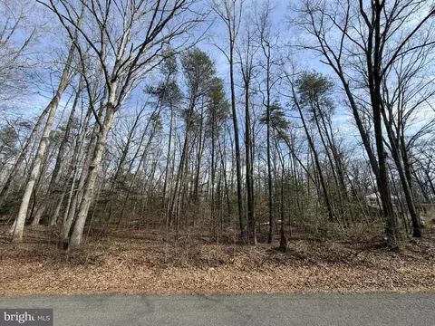 lot9 A Park Ave, White Plains, MD 20695