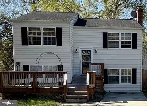 9701 Meadowview Dr, Newburg, MD 20664