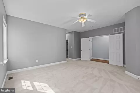 Bedroom - 11315 Lord Baltimore Dr, Swan Point, MD 20645 photo 2 of 5