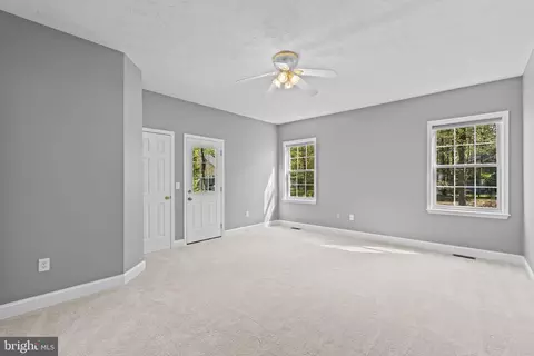 Bedroom - 11315 Lord Baltimore Dr, Swan Point, MD 20645 photo 3 of 5