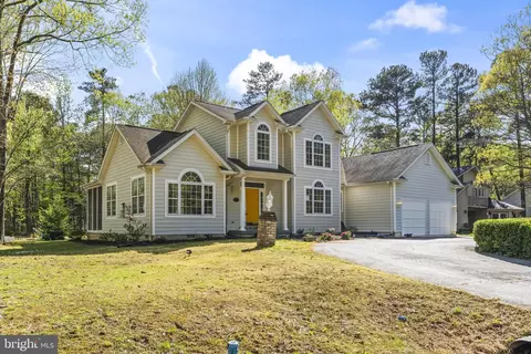 Exterior - 11315 Lord Baltimore Dr, Swan Point, MD 20645 photo 5 of 13
