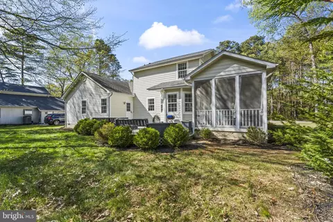 Exterior - 11315 Lord Baltimore Dr, Swan Point, MD 20645 photo 11 of 13