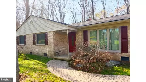 4456 Austin Dr, La Plata, MD 20646