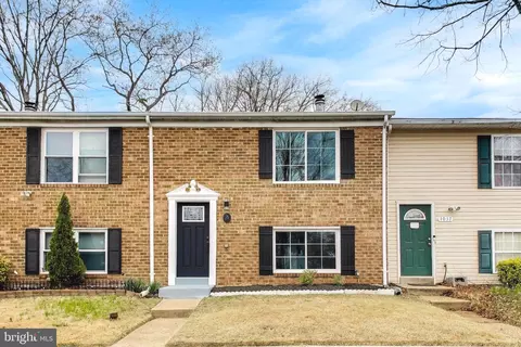 1039 Dorset Dr, Waldorf, MD 20602